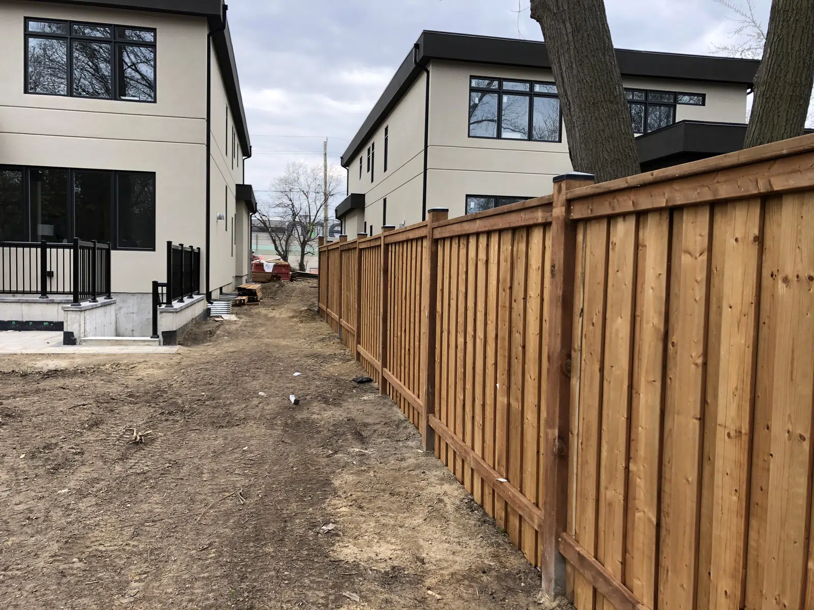 Fences & Gates project photo 20